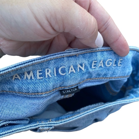 American Eagle Mom Distressed Jean - Picture 4 of 6